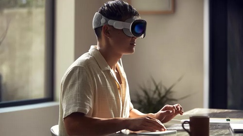 Vision Pro: Apple's new augmented reality headset unveiled (VIDEO)