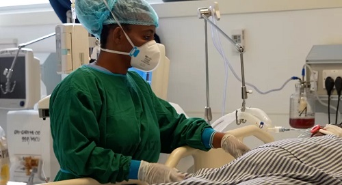 Ghana patients in danger as nurses head for jobs in UK