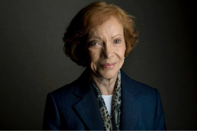 Former US First Lady Rosalynn Carter poses in New York in 2011