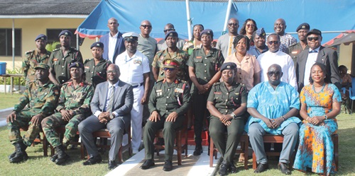Lt. Col Edna Kyerewaa Antwi (3rd  from right), Commanding Officer, Ghana Armed Forces School of Ordnance; David Ayisala (2nd from right), Global Chairman of Accra Technical University Alumni; Prof. Amevi Acakpovi (3rd  from left), the acting Vice-Chancellor of Accra Technical University, and Anthony Amoako (left), President of the alumni, with other alumni executive members.  Picture: ESTHER ADJORKOR ADJEI
