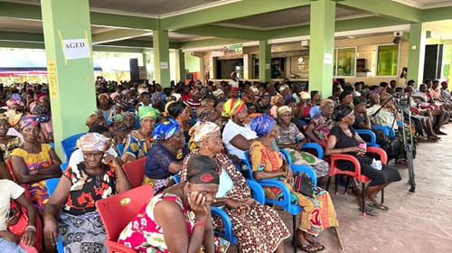 Some beneficiaries waiting for their turn Some beneficiaries waiting for their turn