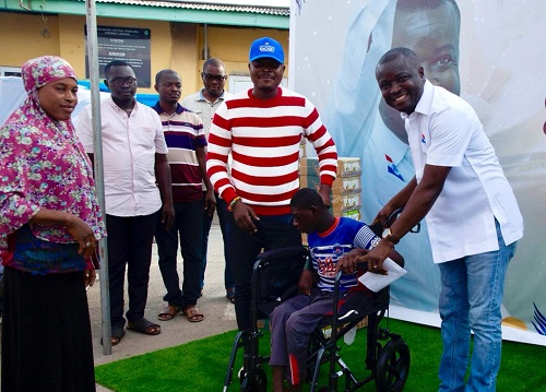Jefferson Sackey donates wheelchairs, food items to PWDs in Ablekuma Central