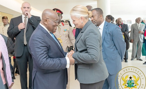 President Akufo-Addo exchanging pleasantries with Lise Grande, the President of the USIP