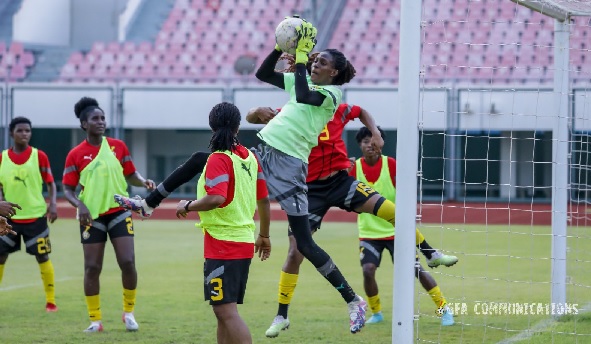 Players of the Black Queens training in Cotonou last Tuesday
