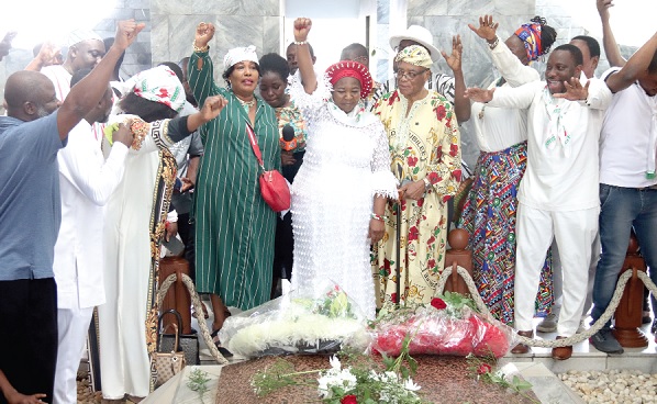 Nana Akosua Frimpongmaa Sarpong Kumankumah (3rd from right), Chairperson, CPP, with some party officials and supporters after laying a wreath in memory of Dr  Nkrumah at the Kwame Nkrumah Memorial Park in Accra. Picture: ELVIS NII NOI DOWUONA