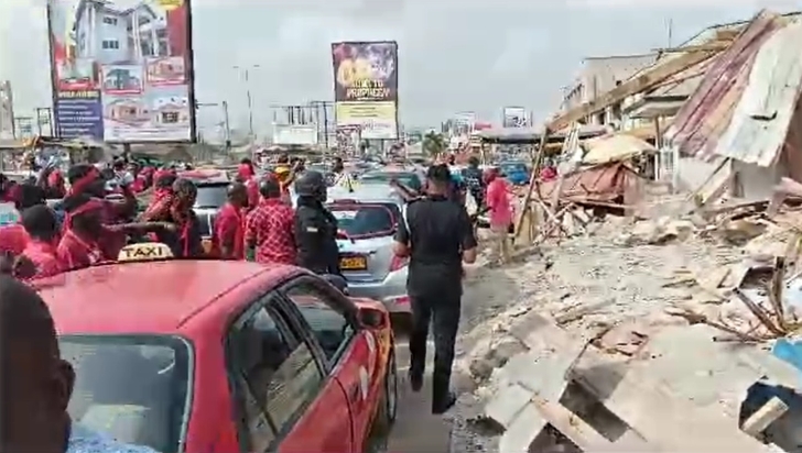 VIDEO - Accra: Weija SCC taxi drivers express anger over demolition of their office