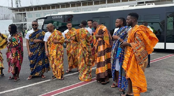 Black Stars arrive in Cote d'Ivoire adorned in spectacular Ghanaian kente (PHOTOS, VIDEOS)