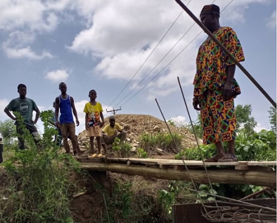 Ayikai Doblo residents beg for new bridge that connects Nsakina Oduman to Ablekuma