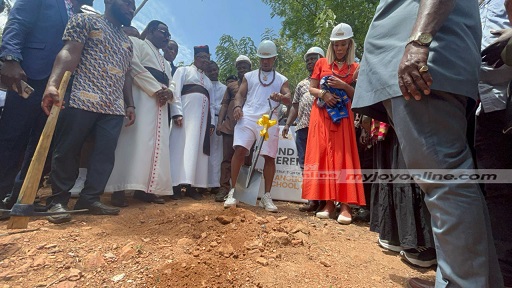 (VIDEO)Ja Rule breaks ground for construction of classroom block at Nuaso