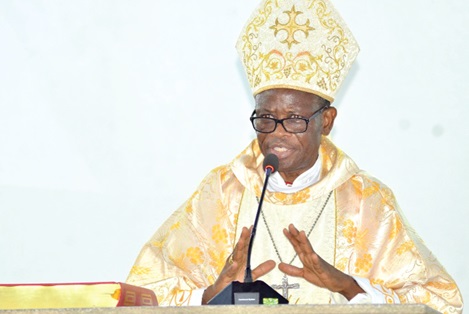 Most Rev. Alfred Agyenta, Bishop of Navrongo-Bolgatanga Diocese, delivering the sermon