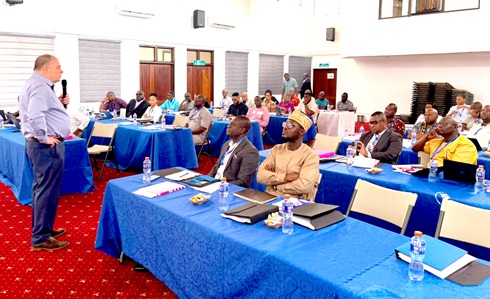 Robert Alloys Werth, lecturing the participants in the training session