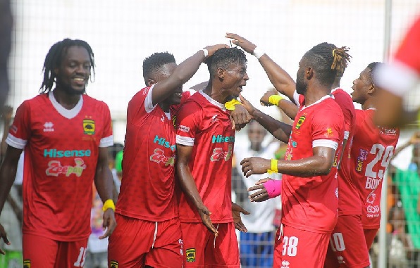 Players of Asante Kotoko celebrating their victory against FC Samartex