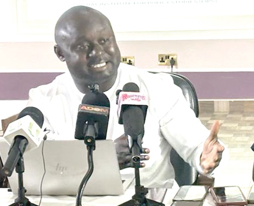  Dr Kerskine Owusu Poku, Executive Director of LIPS, addressing the media