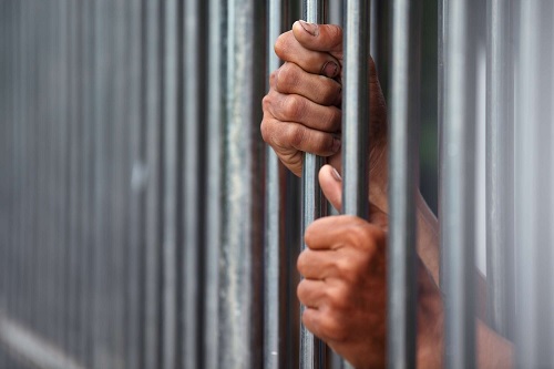 More than 100 inmates escape after rain damages Nigerian prison