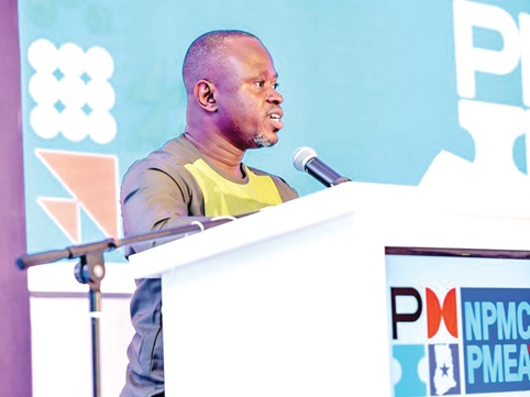  Frank Owusu-Asamoah, President of the Project Management Institute of Ghana, speaking at the conference 