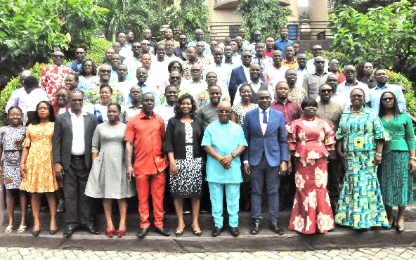 Dr Archibald Yao Letsa (middle) with the seminar participants