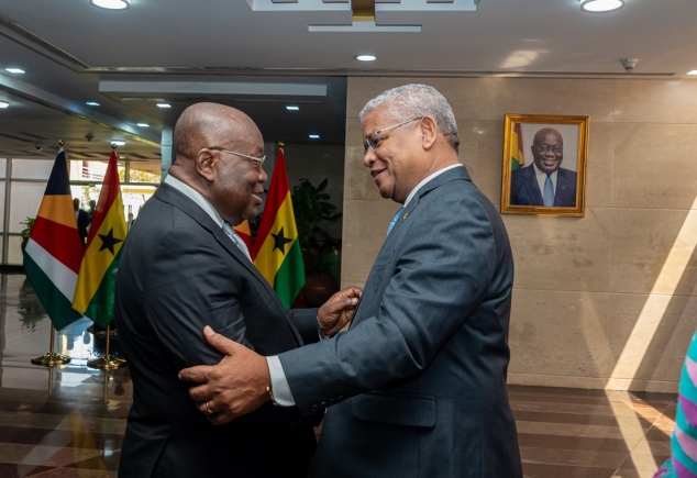  President Nana Addo Dankwa Akufo-Addo welcoming President Wavel Ramkalawan of Seychelles to Ghana