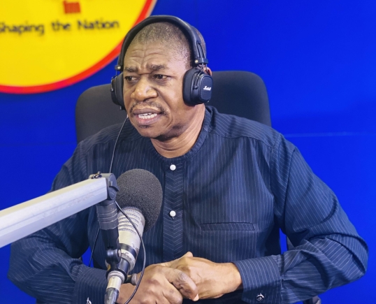 Kwabena Kwakye of Oman FM passes on; Watch his appearance on radio moments before he passed
