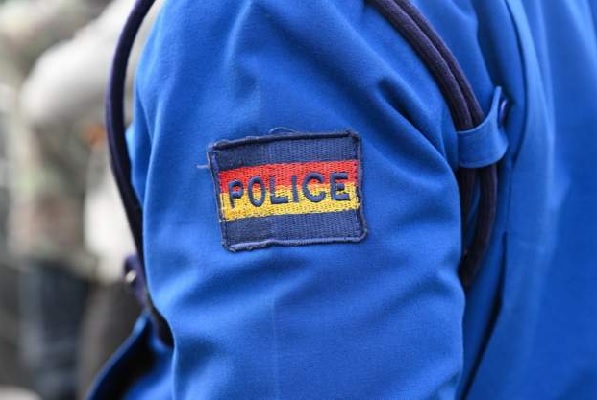 Four Kenyan police officers arrested over human smuggling claims