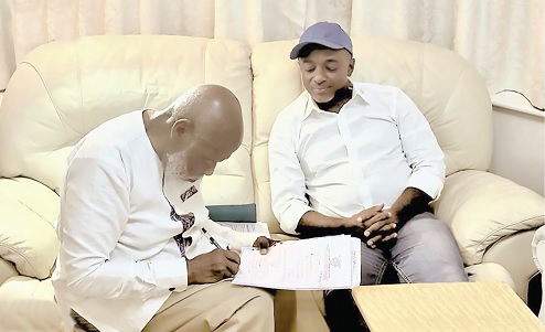 Ambassador Edward Boateng (right) with Dr Felix Konotey-Ahulu