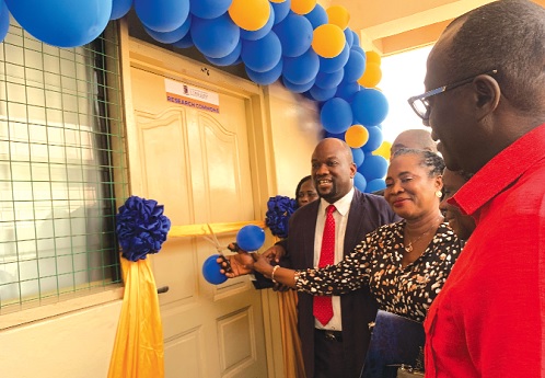 Professor Amevi Acakpovi (left), acting Vice-Chancellor of ATU, inaugurating the Research Commons. He is being supported by some officials of the university