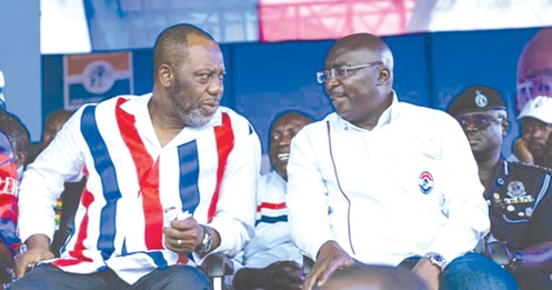 Dr Matthew Opoku Prempeh (left) and Dr Mahamudu Bawumia, flag bearer of the New Patriotic Party