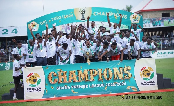 FC Samartex 1996 are champions of the 2023/24 league season