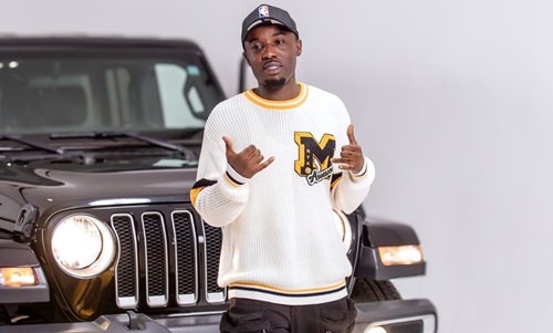 Criss Waddle goes wild in new music video for "Psycho"