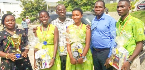 The participants with their teachers