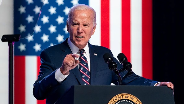 IMF warns US to address debts
