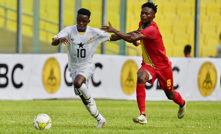 Abdul Aziz Issah on the ball