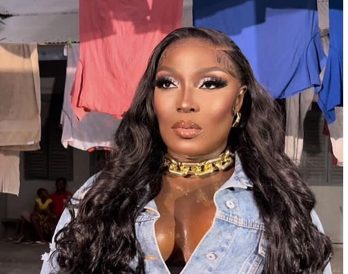  Check out Eno Barony’s new look