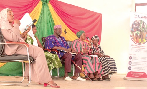 Farida Abdul Razak (left), Umu Alhassan (2nd from left), Kuoro Osman Deiwai Nankpa (middle), Pognaa Amamata Mumuni (2nd from right) and Hawawu Daari (right) during the plenary discussion