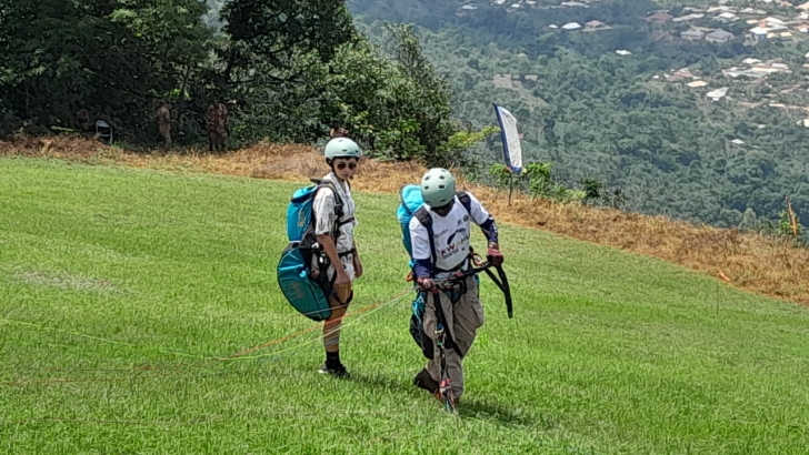 Ghanaian pilot Jonathan Quaye leads paragliding event in Kwahu Atibie for second time