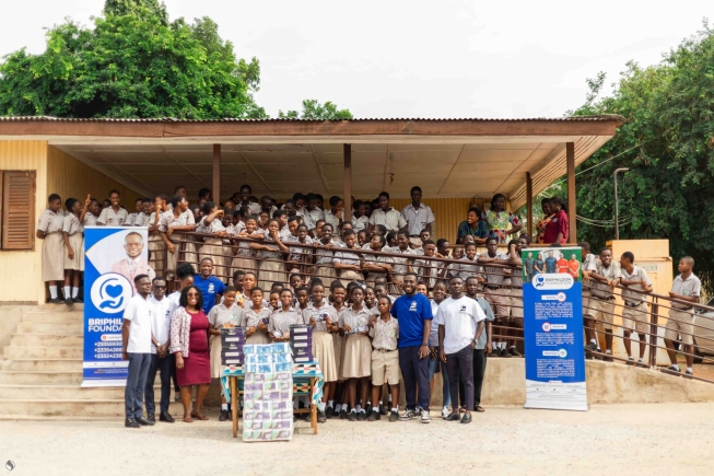 Student support: Briphildon Foundation donates essential items to Dzorwulu JHS BECE candidates