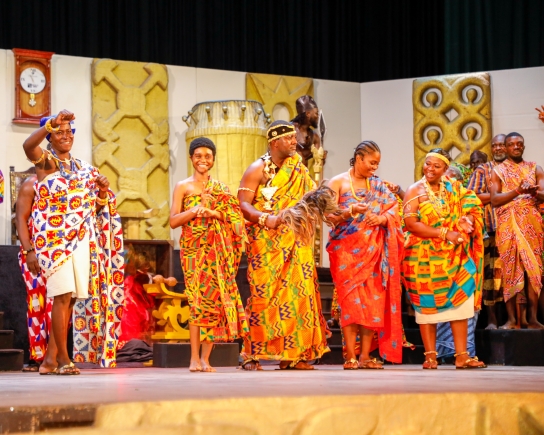 National Thetare comes alive for 'In the Chest of a Woman'