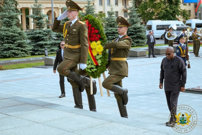 Ghana: President Mahama arrives in Belarus, lays wreath at Victory Monument