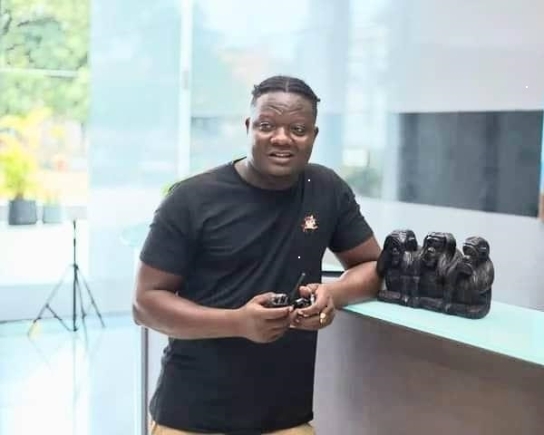 Raymond Kombat produced 'Resonance'