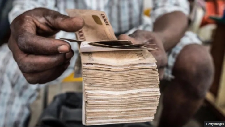 Throwing cash in the air - Nigeria's wedding dilemma