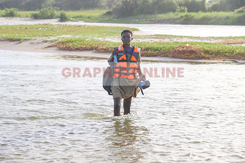 FLASHBACK: Remember Akakpo, then Form 2 student of Vision Redeemers School, finding her way home from school. Picture: ELVIS NII NOI DOWUONA