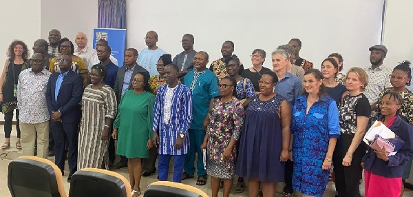 Participants at the training 