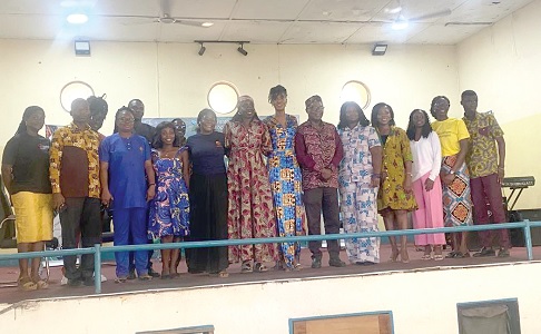 David Dontoh (6th from right), veteran actor, and Emmaryn Leuzzi (7th from right), Founder of Green Tales, with some dignitaries during the event