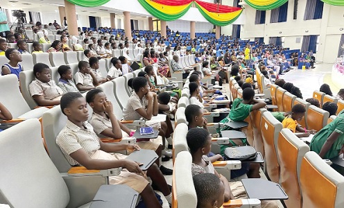  Students at the mentorship session