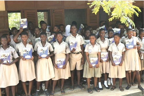 Some beneficiaries of the donation