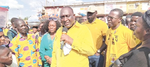Alan Kyerematen addressing some of his supporters at Bibiani