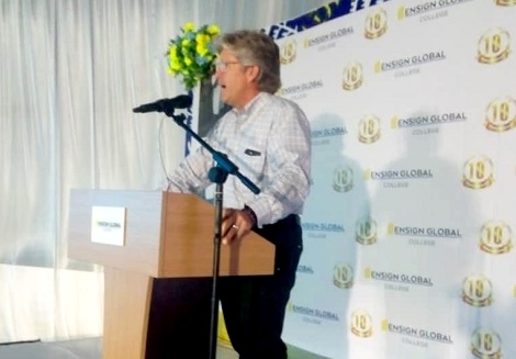 Prof. Stephen Alder, President of the College, addressing the participants 