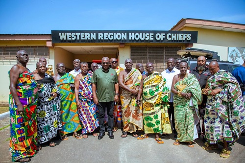 Mahama with members of the Western Regional House of Chiefs