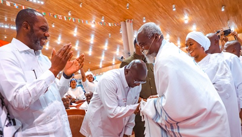 Bawumia pledges to sign 'anti-gay and anti-witchcraft bills' if elected President  