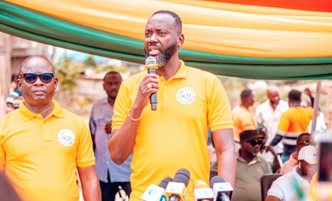  Godwin Armah, the General Secretary of the Ghana National Association of Small-Scale Miners, addressing the durbar