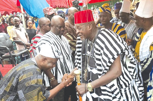  Naa Puowelle Karbo III  (right), Paramount Chief of Lawra, welcoming Stephen Yakubu, the Upper West Regional Minister, to the festival